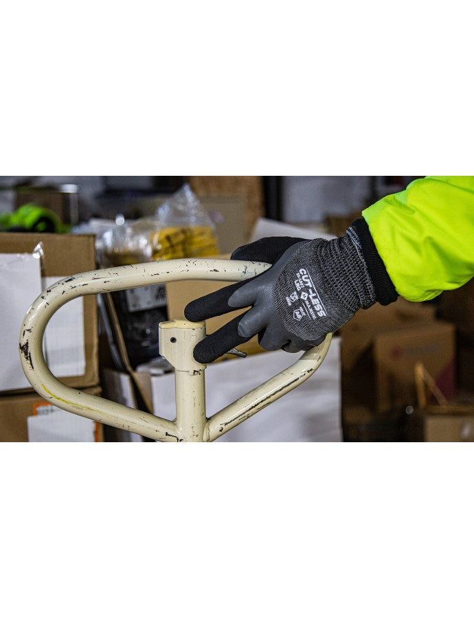 MAJESTIC - Insulated KORPLEX, 3/4 DIP LATEX, Cut A6