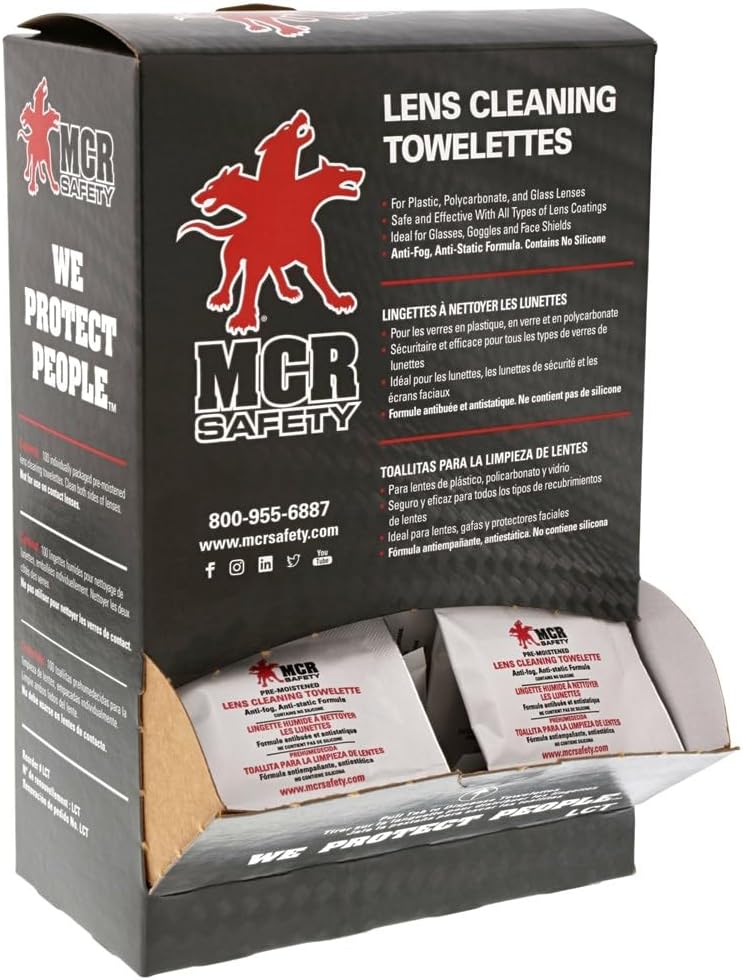 MCR - Lens Cleaning  Towelettes - 100 wipes per box