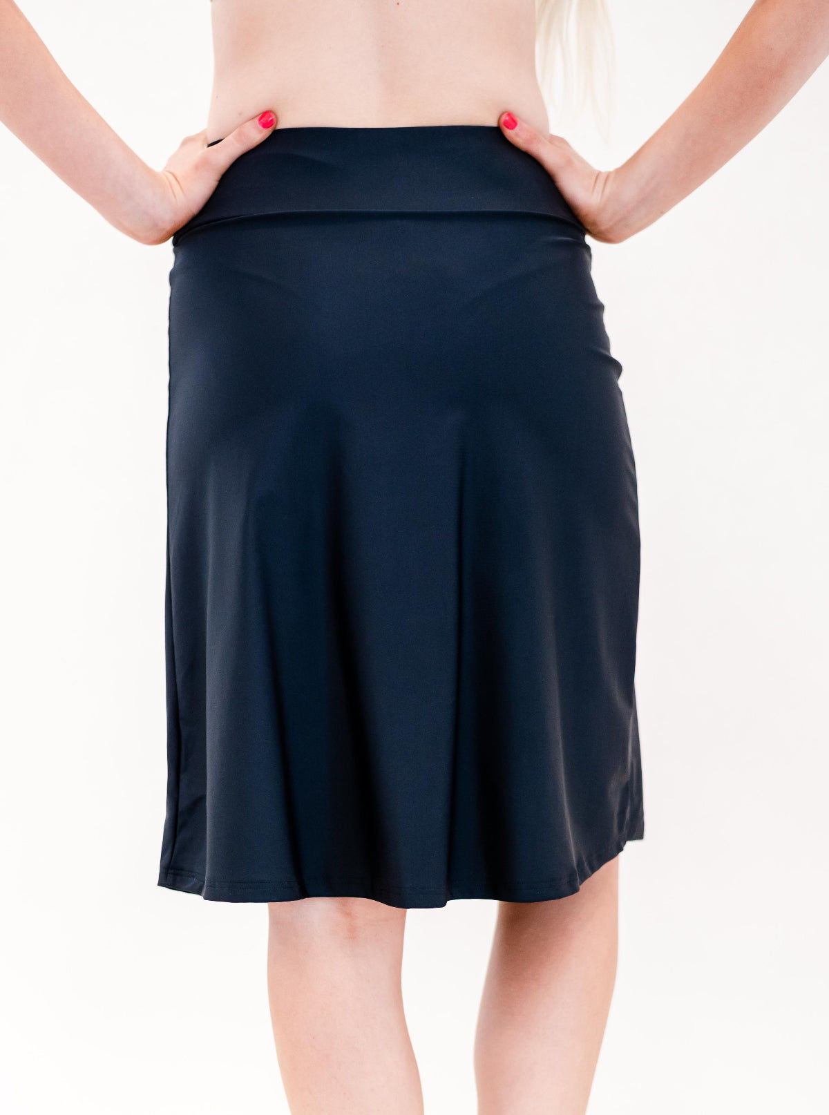 Knee length swim skort. Modest plus size skirt and pants. Womens' modest plus size swim skirt. Excellent sun protection UPF +50