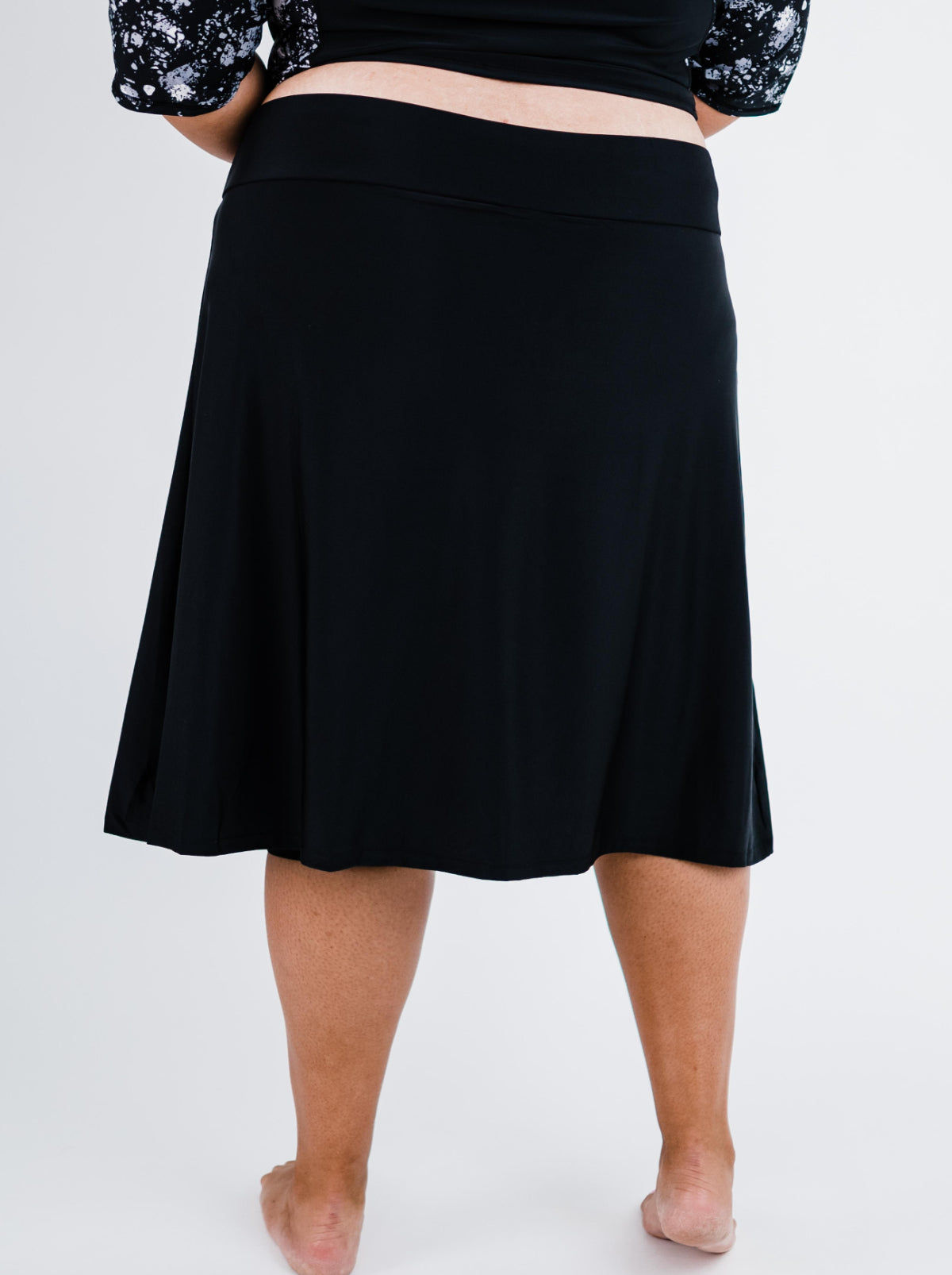 Long flowy swim skort. Modest plus size skirt and pants. Womens' modest plus size swim skirt. Excellent sun protection UPF +50