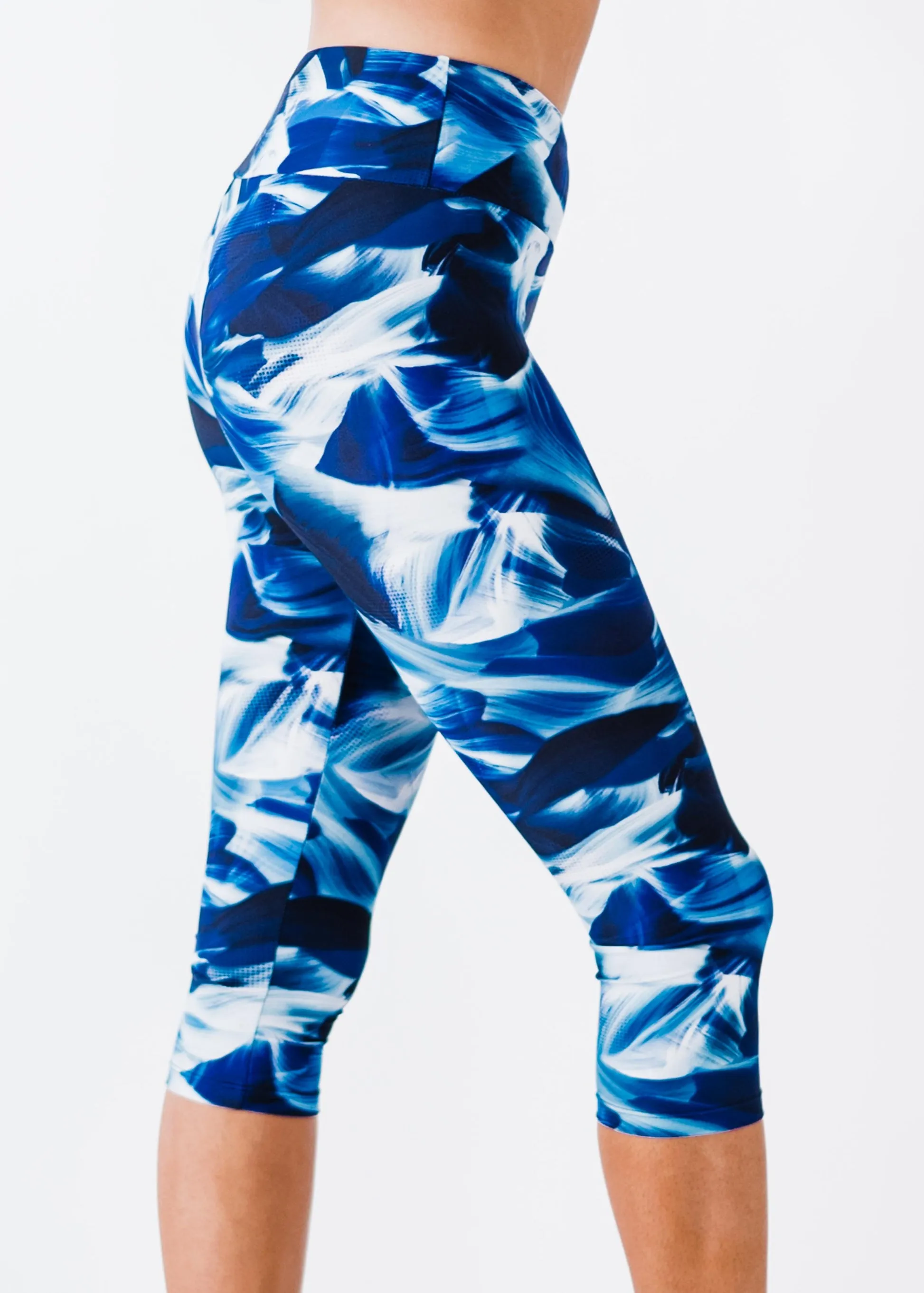 Navy Wave