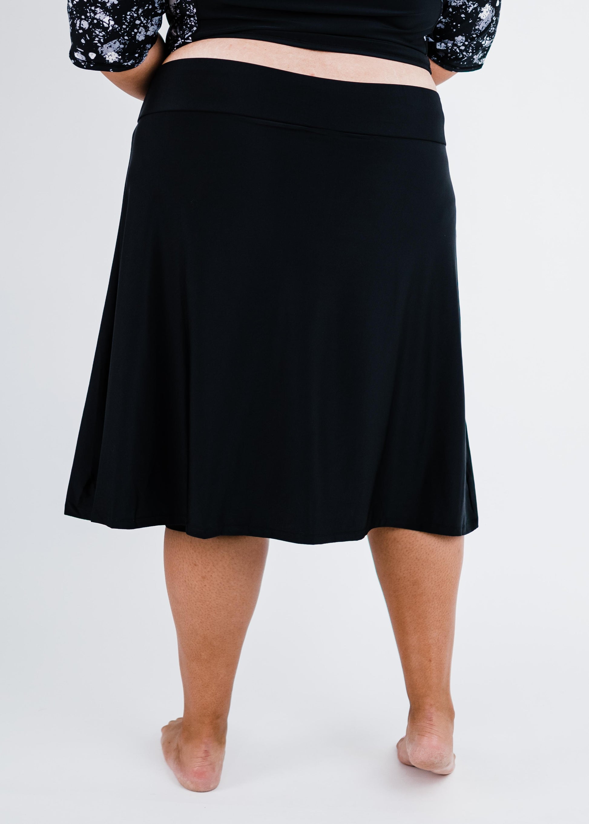 Long flowy swim skort. Modest plus size skirt and pants. Womens' modest plus size swim skirt. Excellent sun protection UPF +50