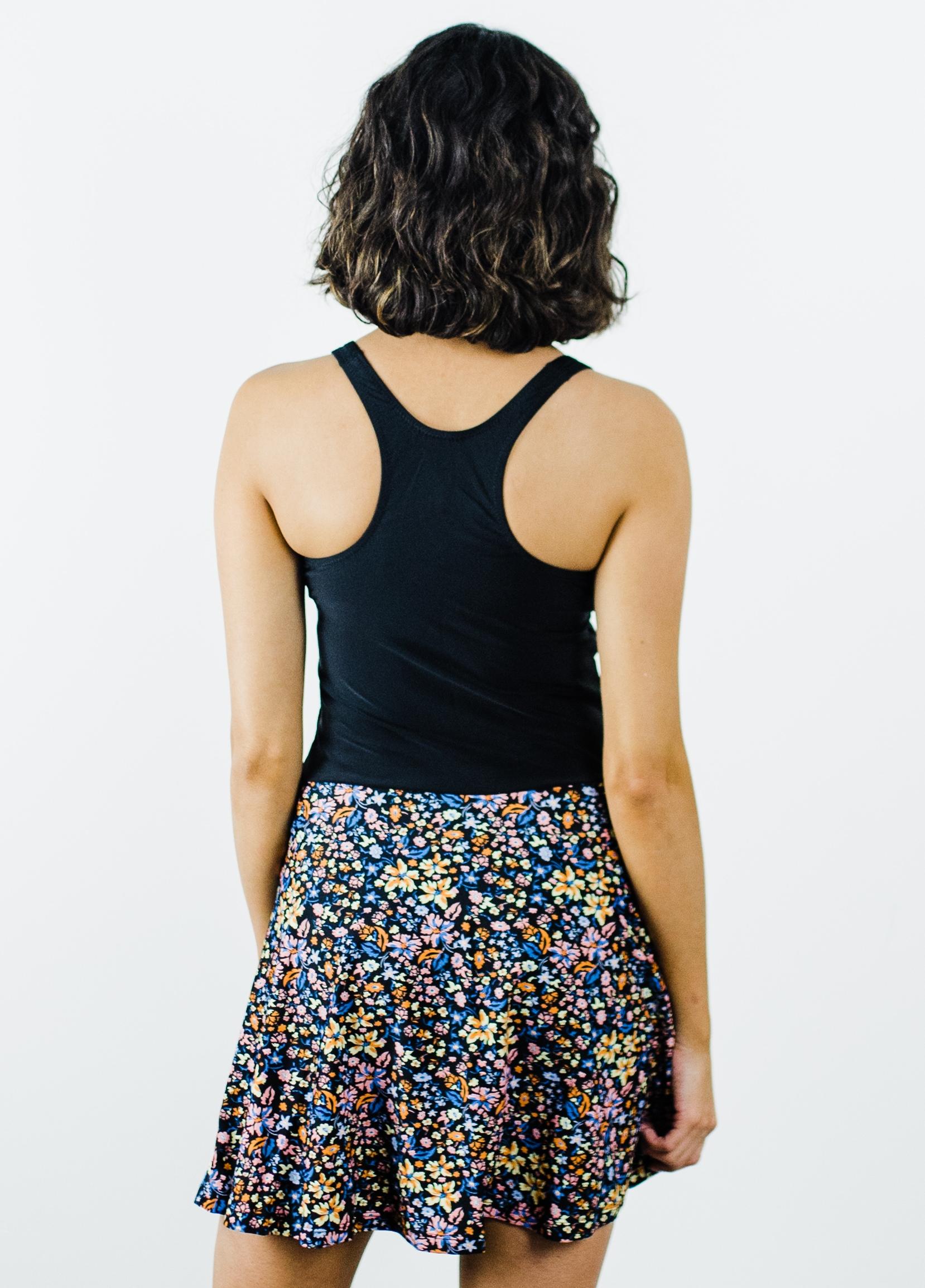 Evening Blossoms/Black