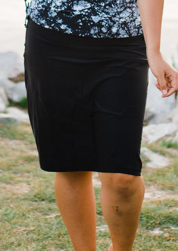 Knee length swim skort. Modest plus size skirt and pants. Womens' modest plus size swim skirt. Excellent sun protection UPF +50