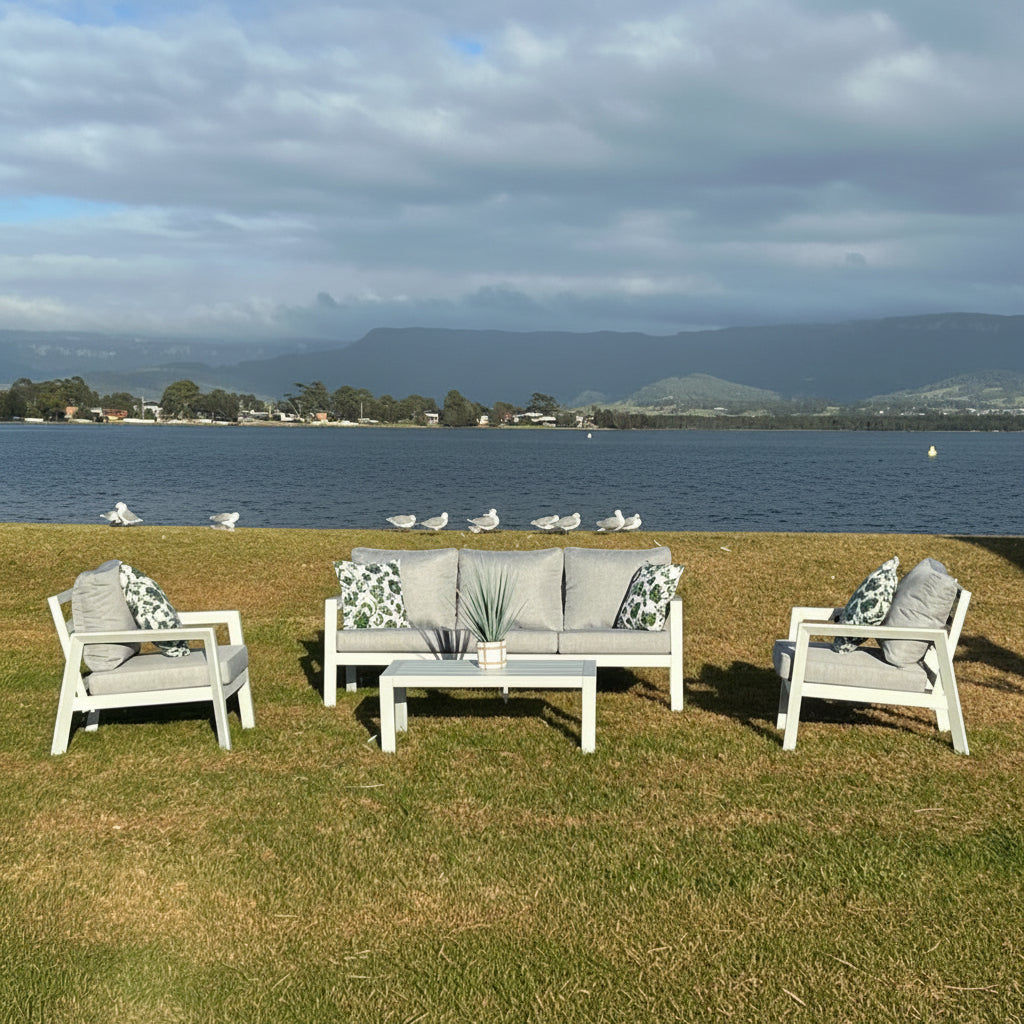 Finnigan 4-Piece Aluminium Outdoor Setting White/Grey