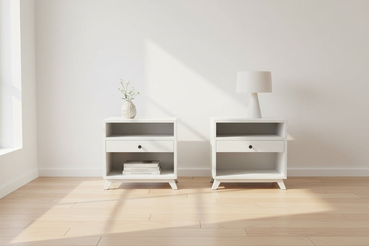 2 X MOUS NIGHTSTAND/LAMP TABLE/BEDSIDE TABLE IN WHITE