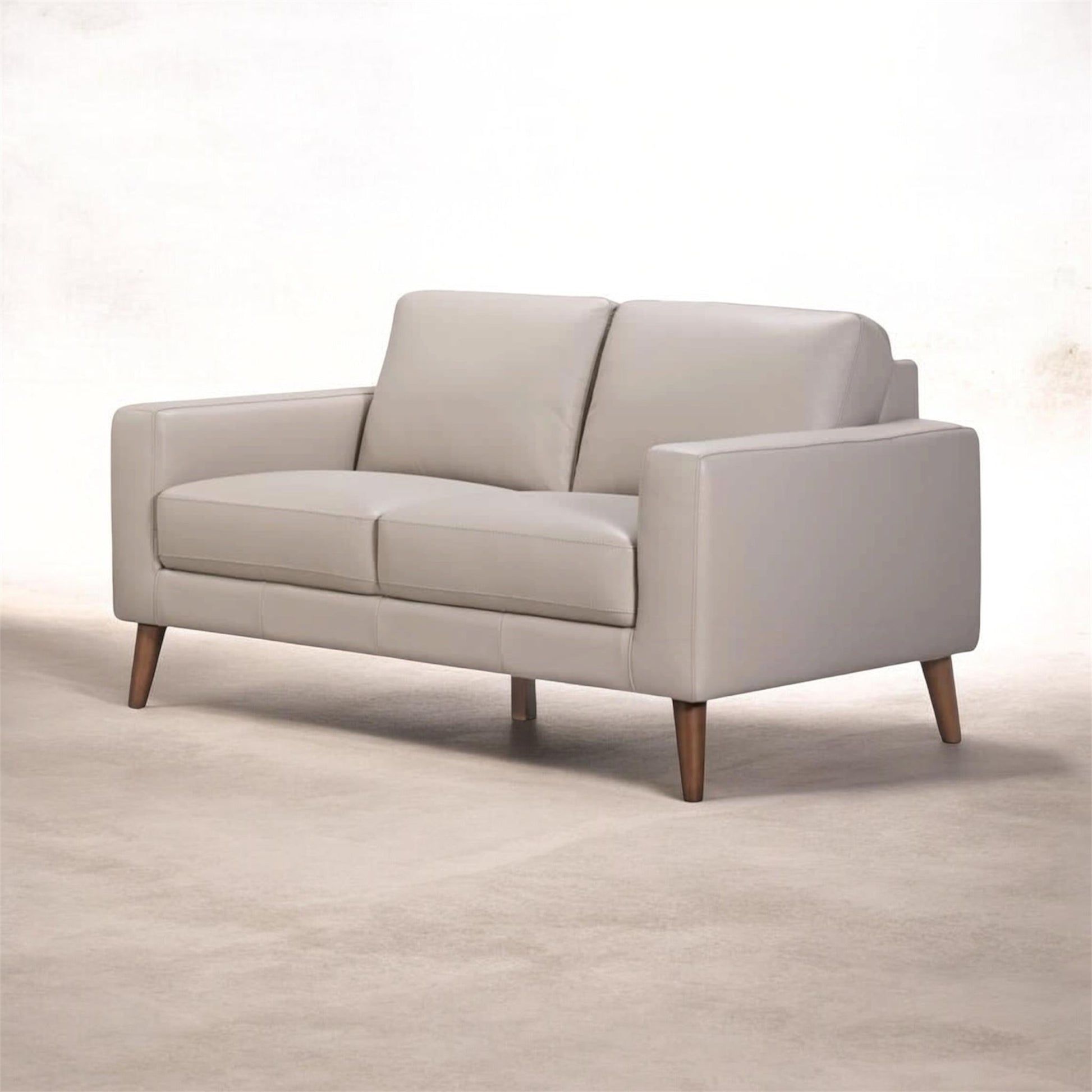 Thorna 2-Seater Real Leather Sofa in Wheat detail