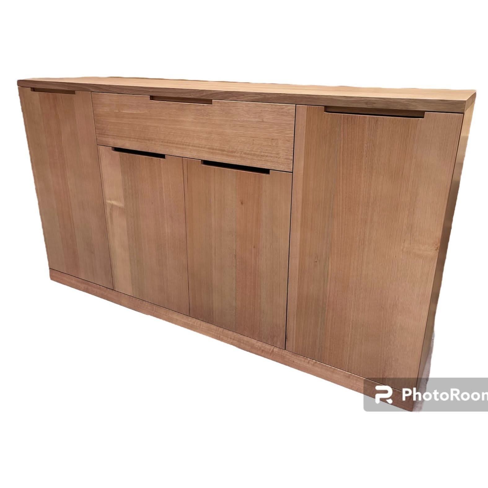 ANTOINETTE AUSTRALIAN MADE TASSIE OAK BUFFET/SIDEBOARD 4 DOORS 1 DRAWER CUSTOM MADE - MyChocolateWood