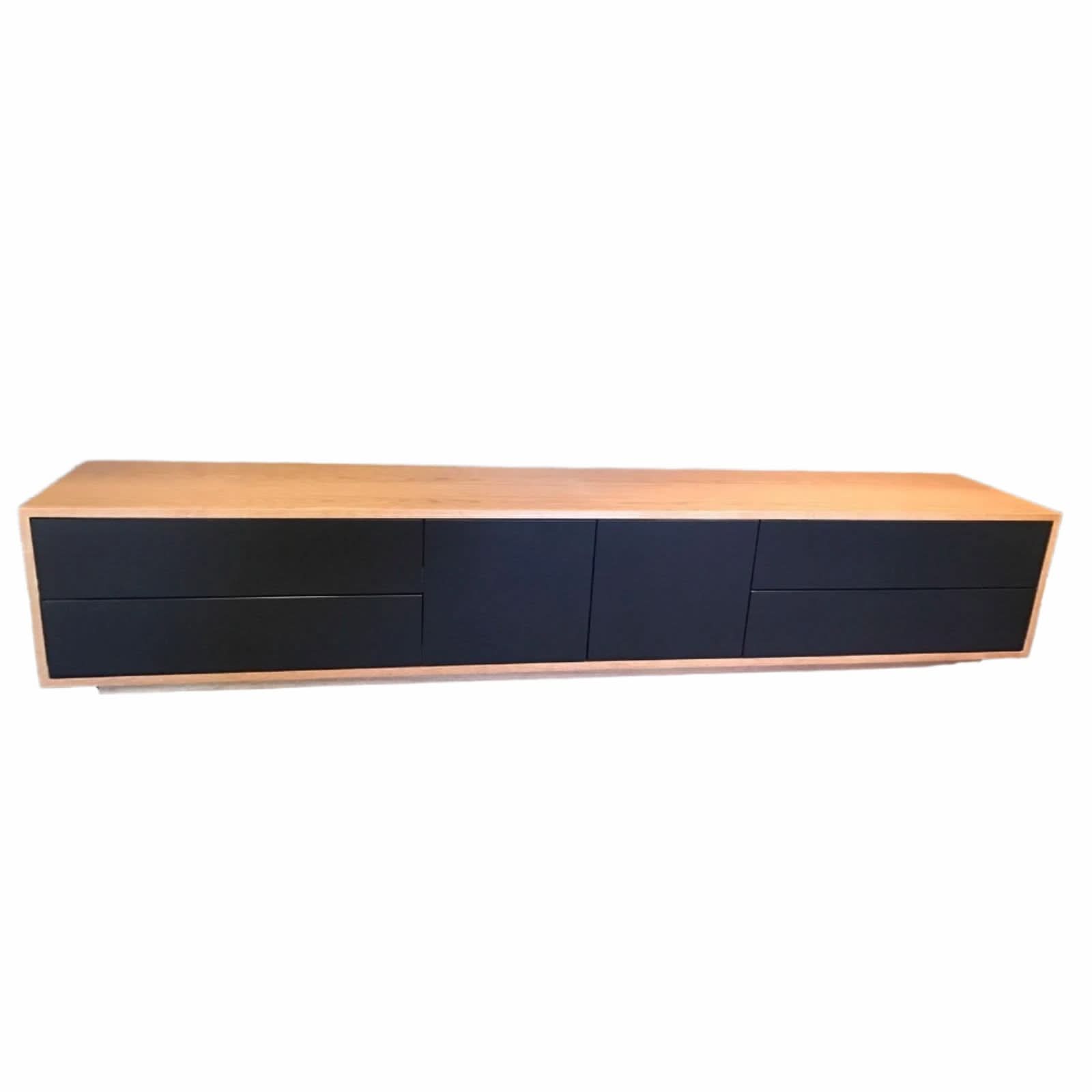 BERLIN SOLID AMERICAN OAK 4 DRAWER / 2 DOOR TV ENTERTAINMENT UNIT - MyChocolateWood