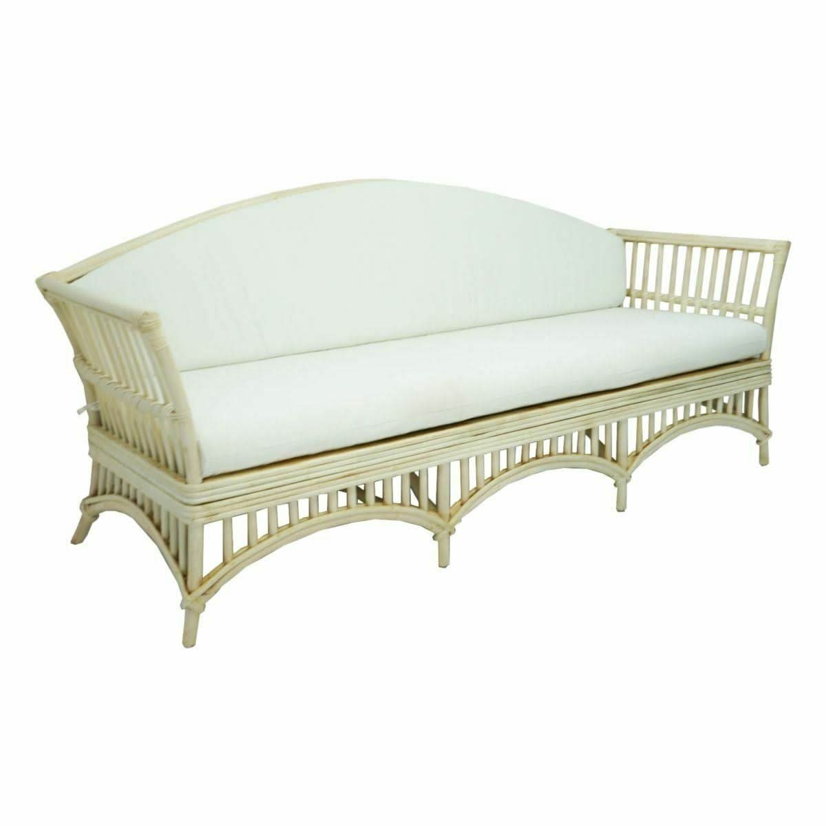 DENIZE WHITE RATTAN 2.5 SEATER SOFA SETTEE COUCH WHITE / NAVY CUSHION - MyChocolateWood