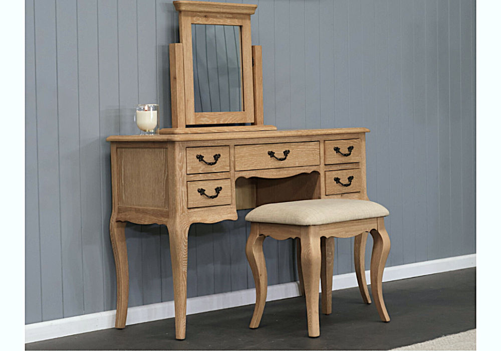 FAIRFAX SOLID RUSTIC OAK DRESSING TABLE STOOL - MyChocolateWood