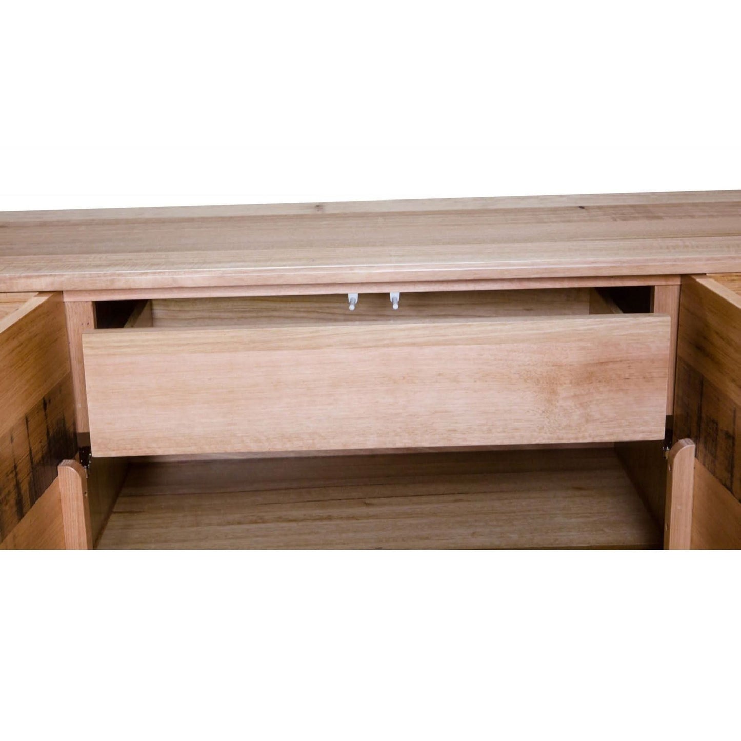 GRANVILLE TASSIE OAK BUFFET/SIDEBOARD 4 DOORS & 1 HIDDEN DRAWER NATURAL