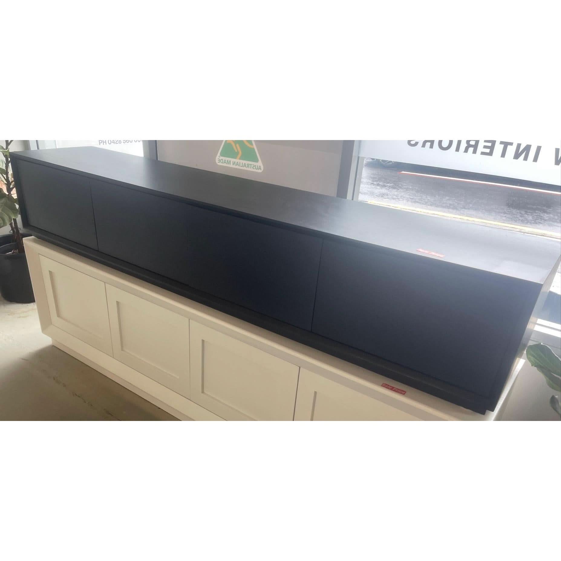 VALERIE 4 DOORS PUSH TO OPEN AMERICAN OAK ETU WHITE - MyChocolateWood