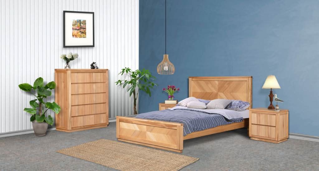Natural oak tallboy chest of drawers with five drawers, featuring a tassie style design by MyChocolateWood, shown in a neutral finish.