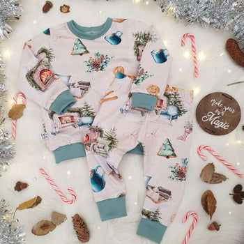 Lottie & Lysh Christmas loungewear set for babies and todddlers