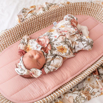 floral new Baby coming home outfit for baby girls by Lottie & Lysh