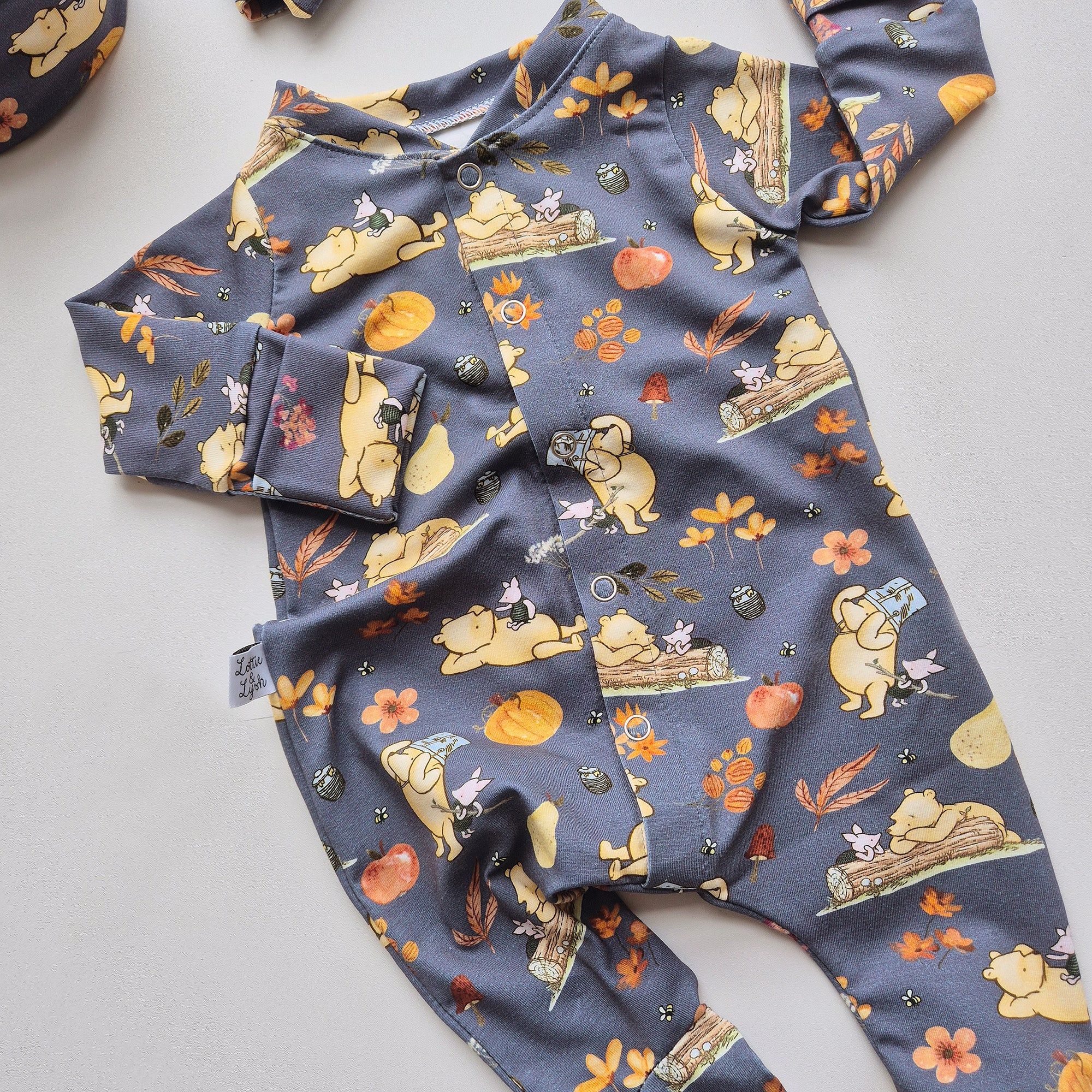 baby clothes with winnie the pooh