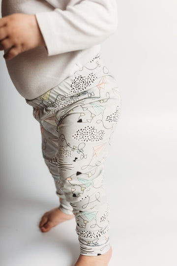 unisex baby leggings with paper plane print