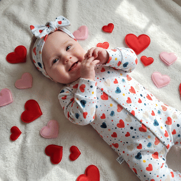 sweetheart print baby outfit
