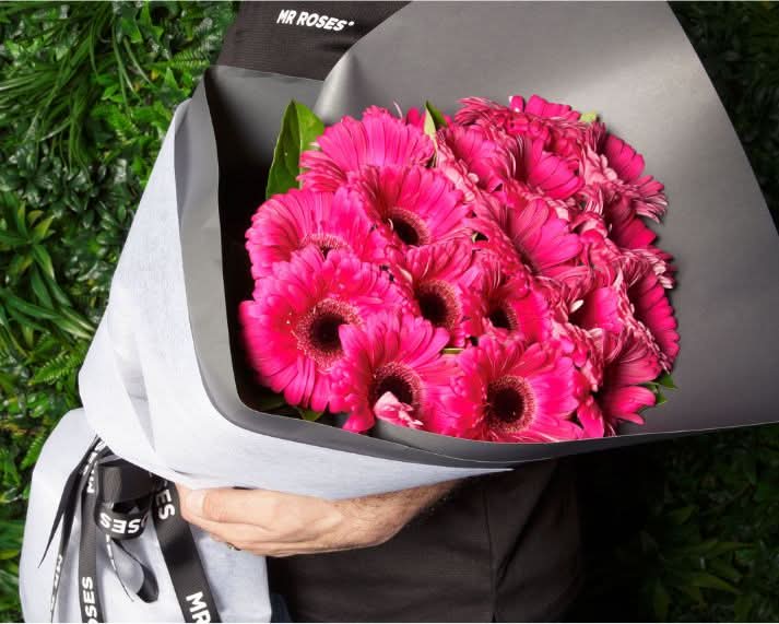 hot pink Gerbera flower bouquet