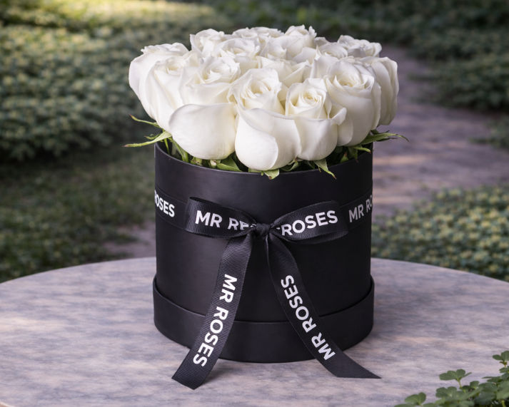 white rose hat box