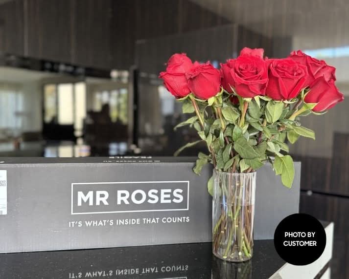 mr roses long stemmed roses customer photo boxed