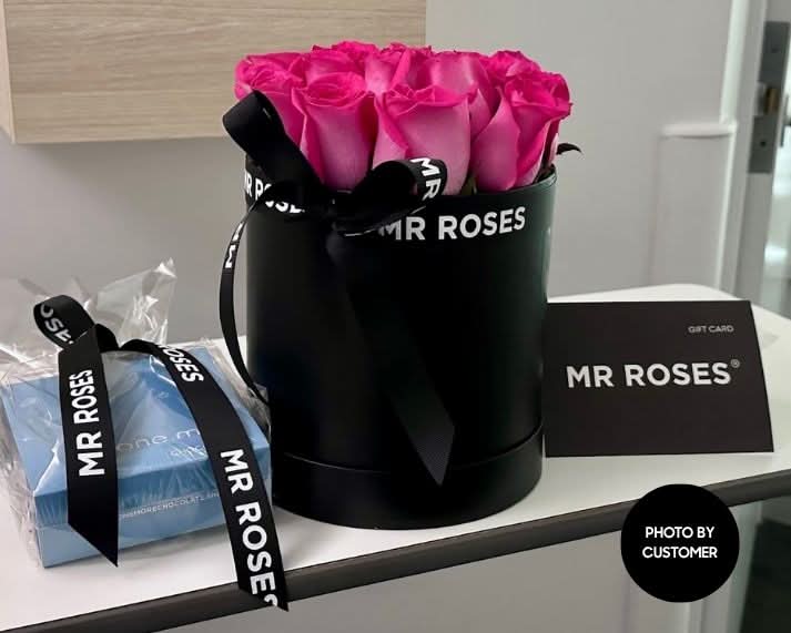 pink rose hat box customer photo 2