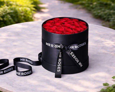 Infinity Preserved Rose Hat Box in Red