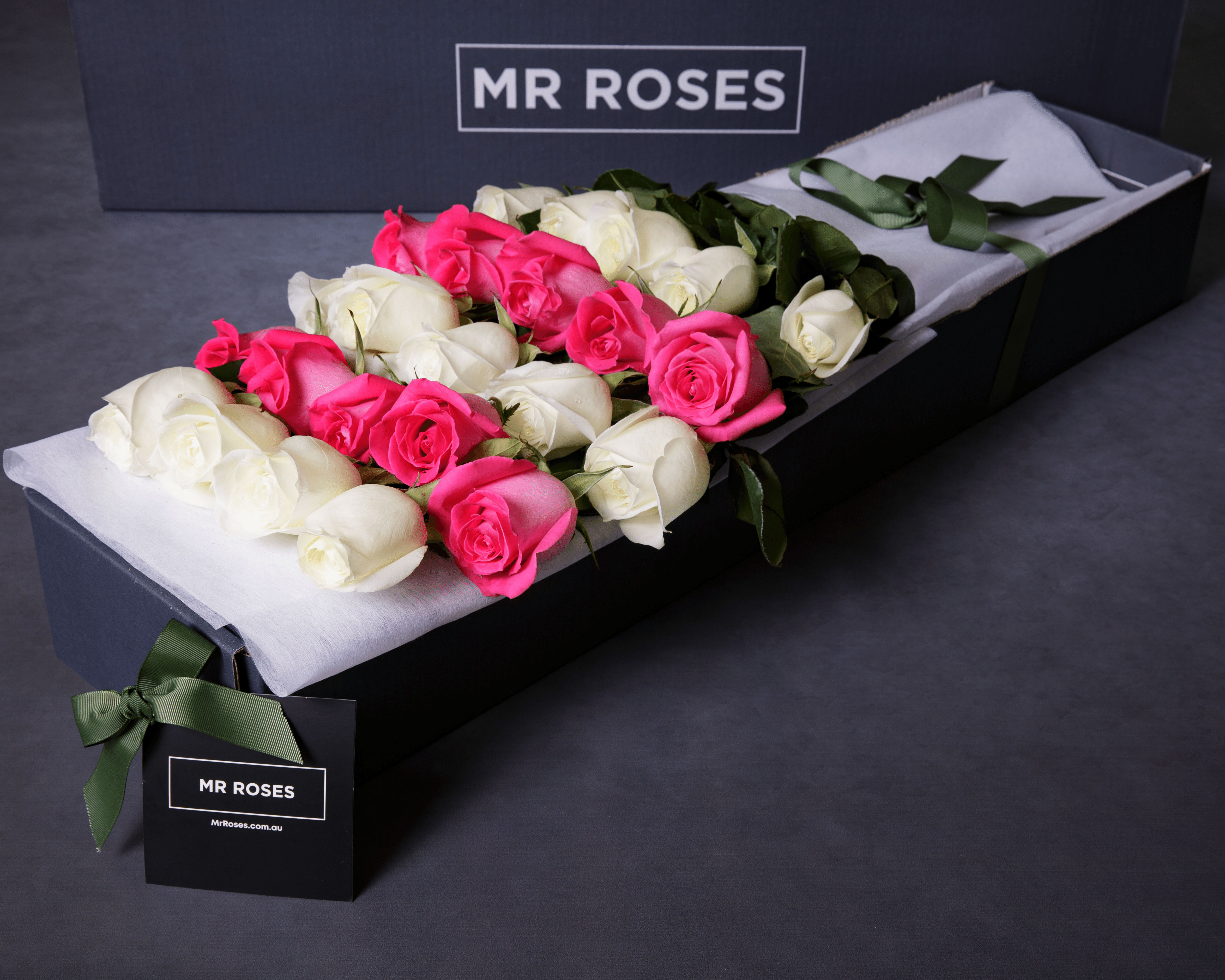 Pink Roses | Famous Big Rose Bouquets in Pink | Mr Roses
