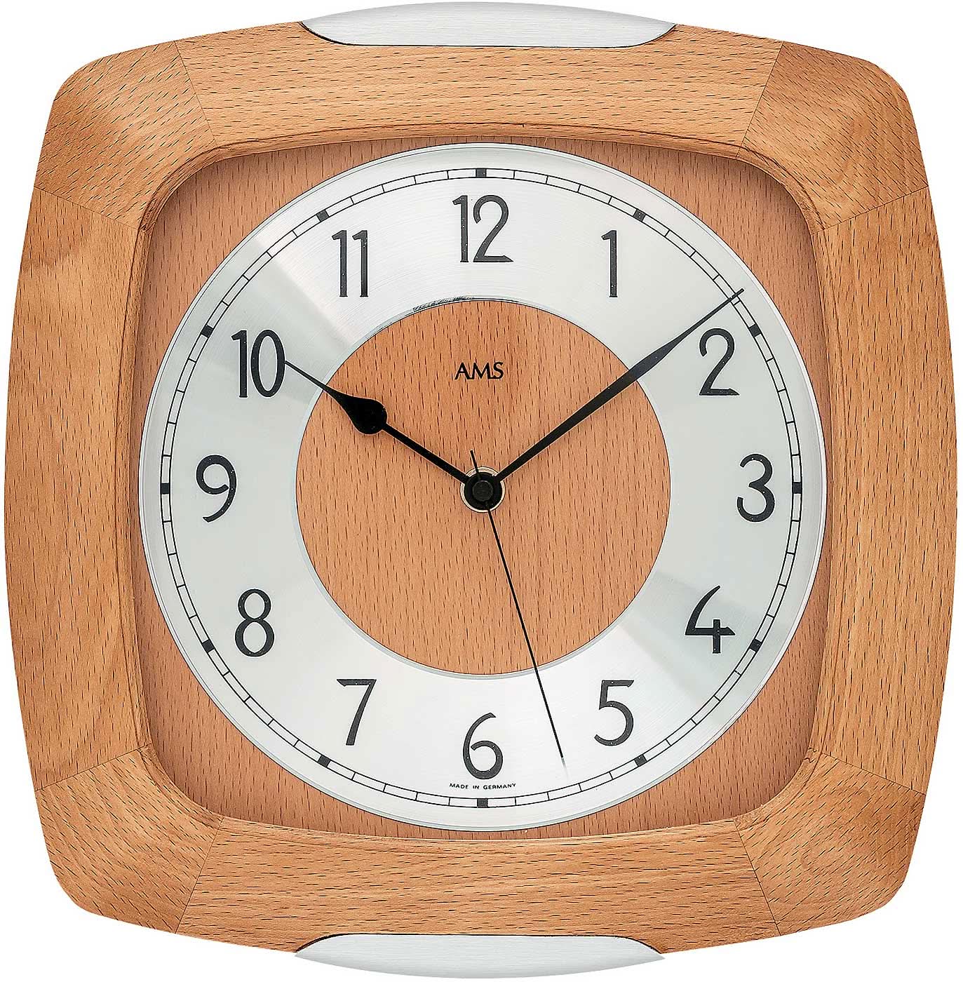 AMS Wall Clock 28x27x5 cm Wood • Precise Radio-Controlled Movement • Elegant Beechwood