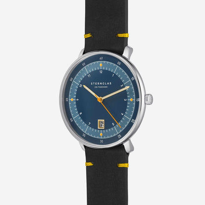 https://cdn.shopify.com/s/files/1/2384/2637/files/S01-HHT06-VI22_Hamburg_Edition_1911_dunkelblau_silber_Vintage_20_nero-gelb_45grad_grau.jpg?v=1759319247