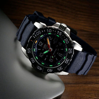 https://cdn.shopify.com/s/files/1/0046/2546/5411/products/XS.3253.CB-UVS-V1_2021_.psd.jpg?v=1750237556