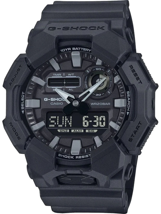 Casio G-Shock GA-010-1A1ER Herrenuhr • 10 Jahre Batterie • Carbon Core Guard