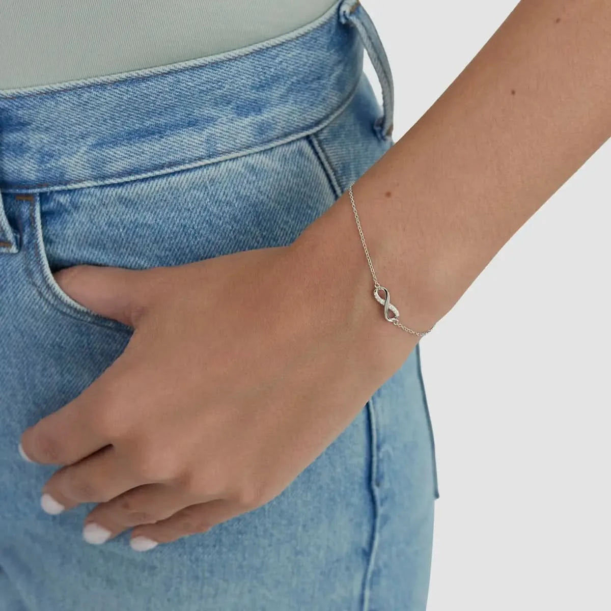 https://pro-concept.net/media/image/product/5409/lg/soliver-armband-soj-0294-b-20~3.webp