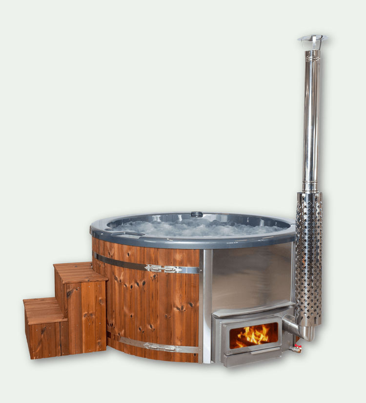 Revalia — 6 people hot tub