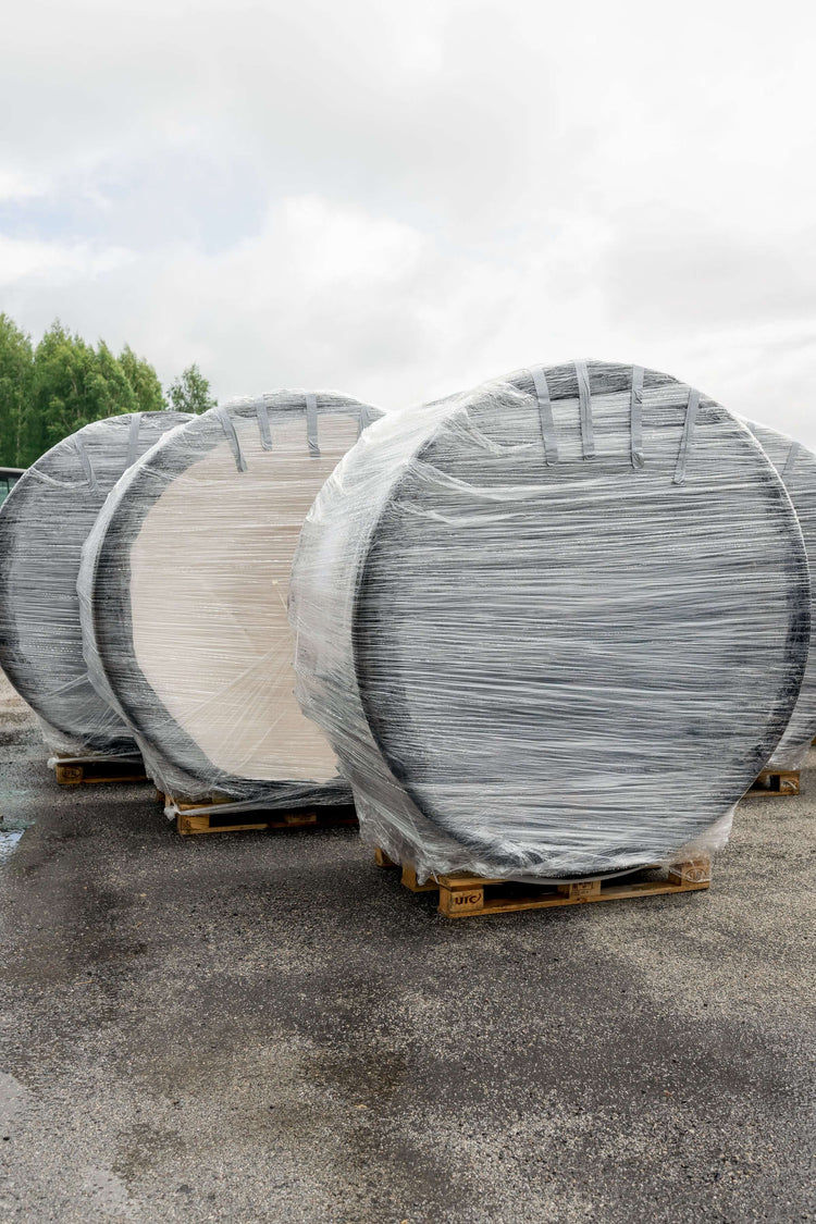 Packed hot tubs – ready for delivery