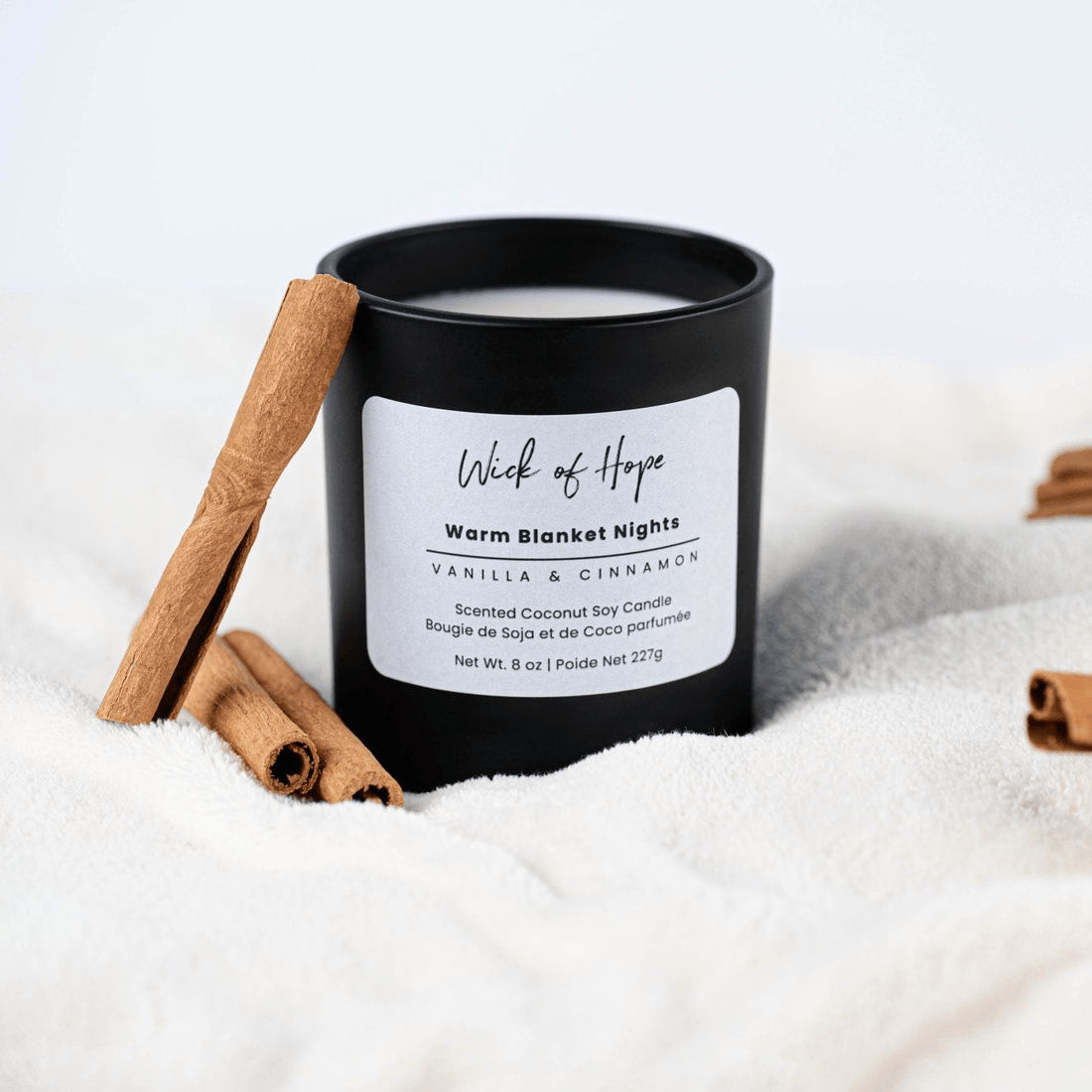 cinnamon spiced vanilla candle
