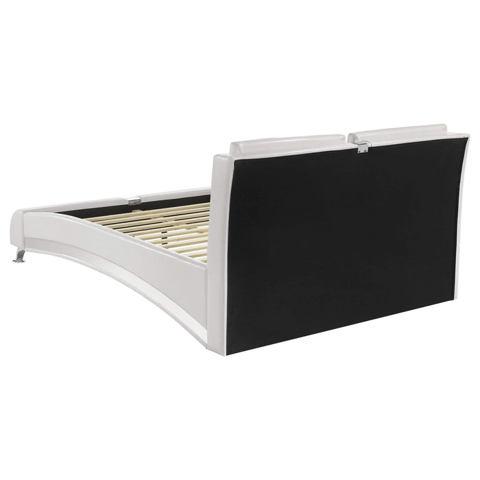 Escalon Glossy White 4-piece Queen Bedroom Set Default -DTYStore