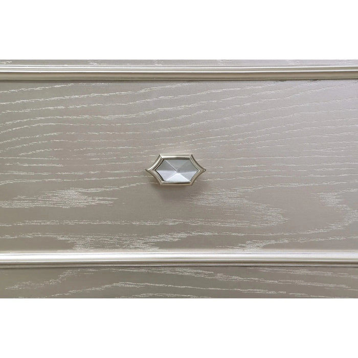 Evangeline Silver Oak 4-piece Eastern King Bedroom Set Default -DTYStore