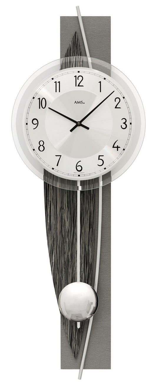 Horloge murale avec cadran rond, décor en bois, aiguilles en aluminium et balancier