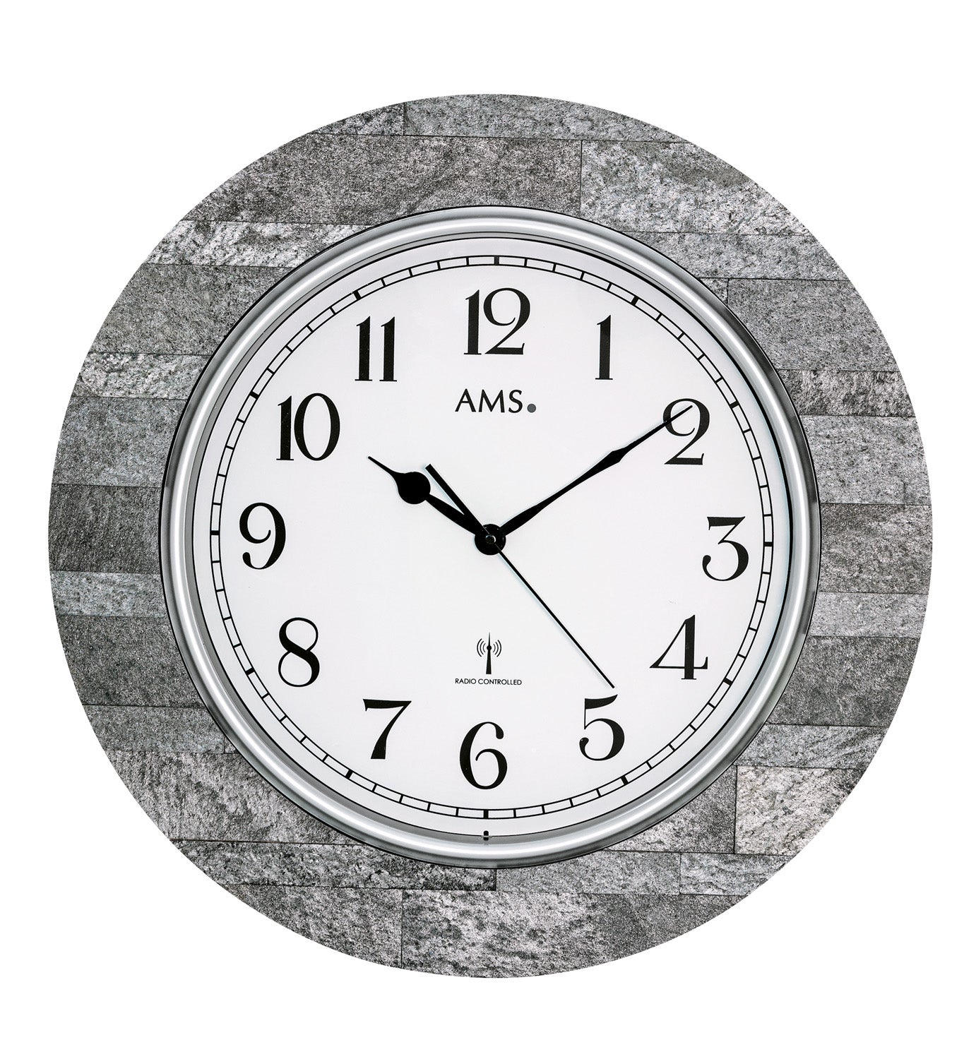 Horloge murale avec cadre rond en pierre anthracite et cadran blanc, aiguilles noires