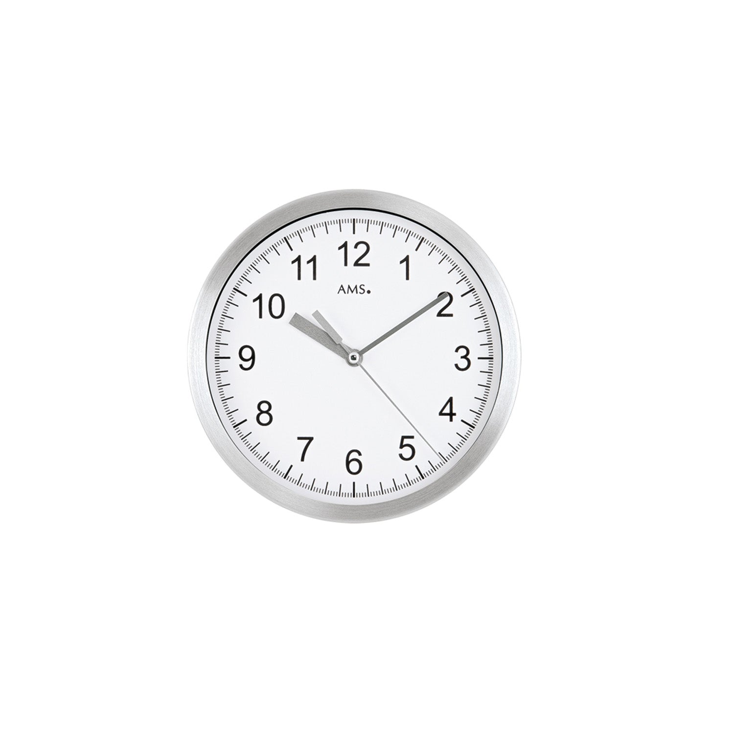 Horloge murale ronde avec cadran blanc et cadre en aluminium, marque AMS