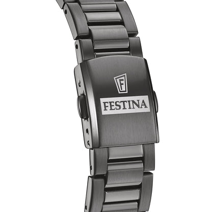 Festina Herrenarmbanduhr mit silberfarbenem Metallarmband und Faltschließe