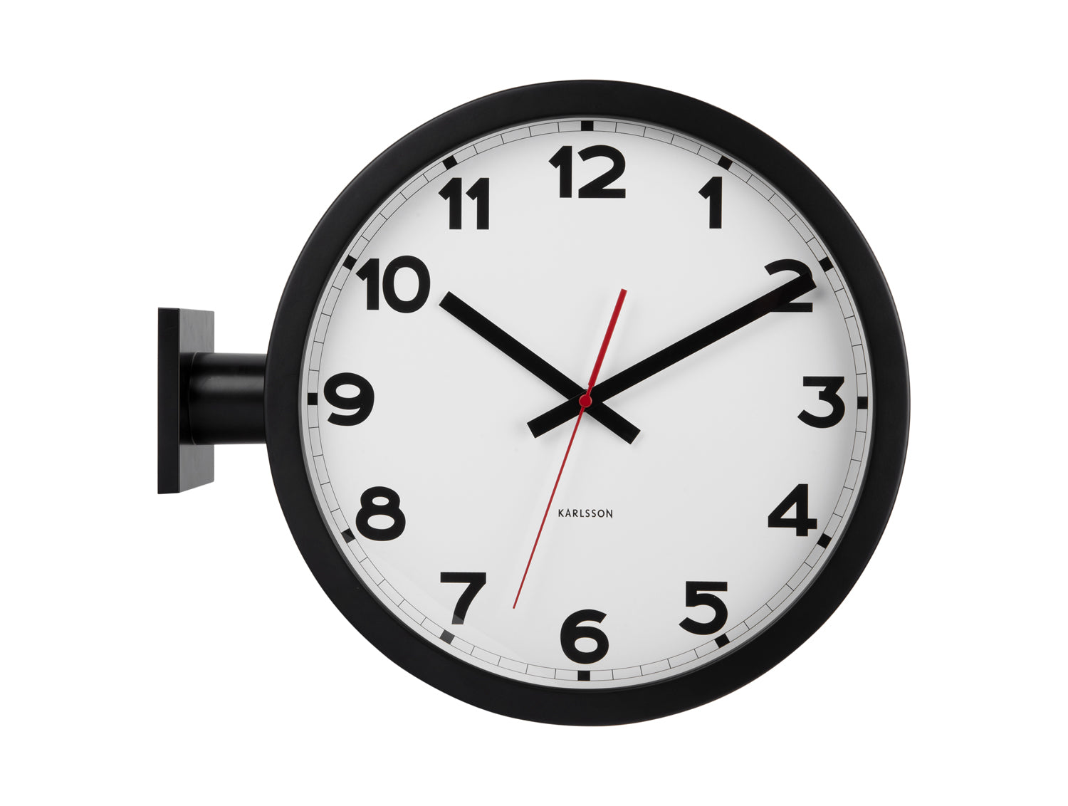 Horloge murale avec cadran blanc, aiguilles noires et marqueur rouge, cadre noir