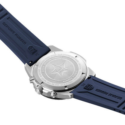 Luminox Armbanduhr Gehäuseboden aus Metall mit Gravur, blaues Kautschukarmband