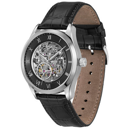 BOSS Herrenarmbanduhr, schwarzes Skelettzifferblatt mit römischen Ziffern, schwarzes Lederarmband.