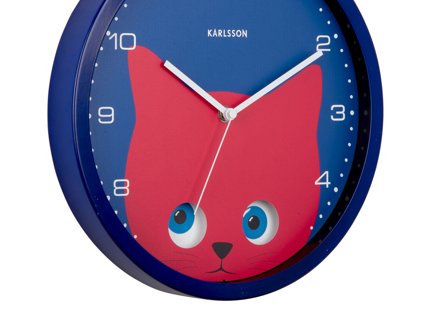 Horloge murale ronde avec bordure bleu foncé, motif de chat rouge et grands yeux bleus