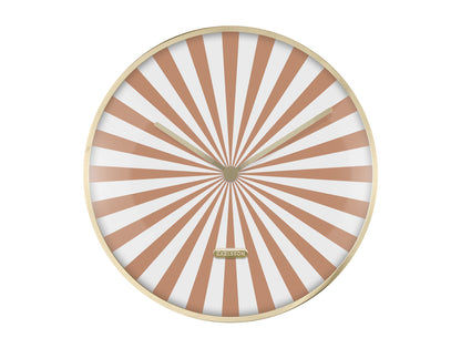Horloge murale ronde avec cadran rayé et bordure brun caramel