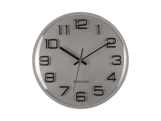 Horloge murale avec chiffres 3D, cadre argenté, aiguilles des minutes et des heures noires