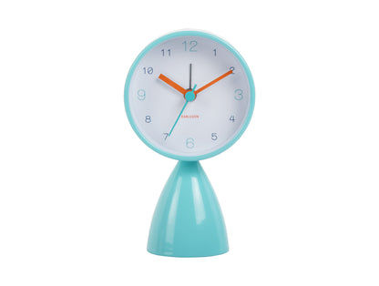 Karlsson Réveil, pied turquoise, cadran blanc rond avec aiguilles orange